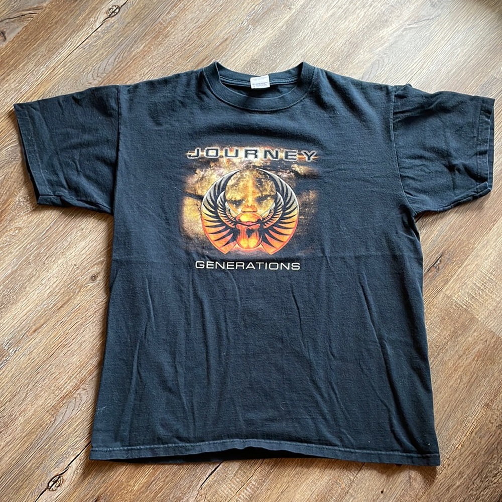 🎸 Vintage 2005 Journey Concert T-Shirt - A Classic Rock Memorabilia